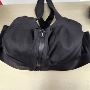Victoria Secret bra brand new 38DD